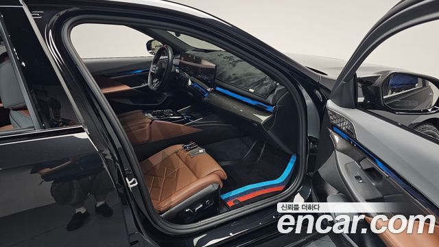 BMW i5 2025 — photo 17