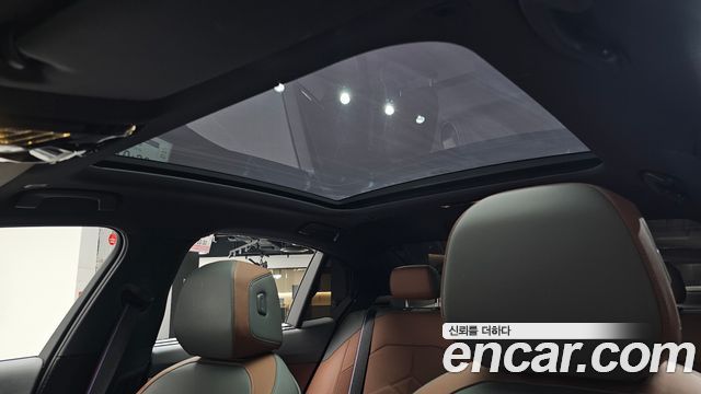 BMW i5 2025 — photo 23