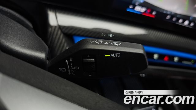 BMW i5 2025 — photo 33