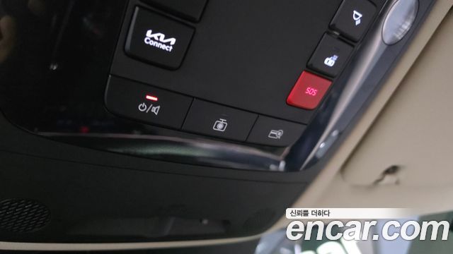 Kia Canival 2023 — photo 26