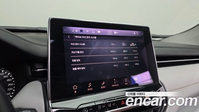 Jeep Compass 2022 — photo 17