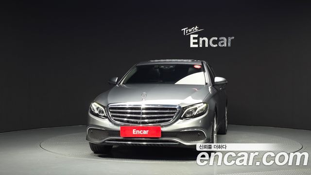 Mercedes-Benz E-Class 2019 — photo 3