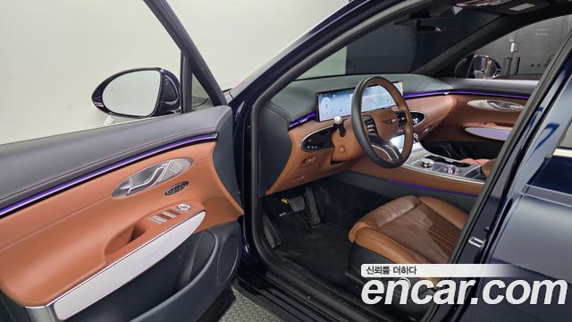 Genesis GV70 2025 — photo 10