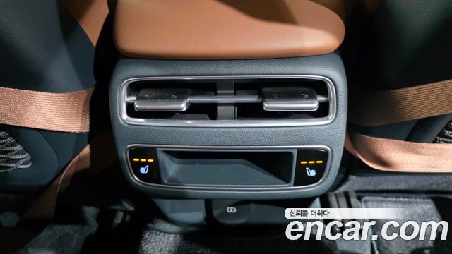 Genesis GV70 2025 — photo 19