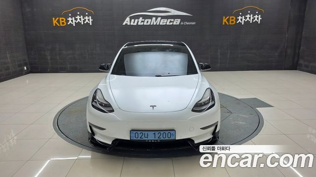 Tesla Model 3 2020 — photo 1