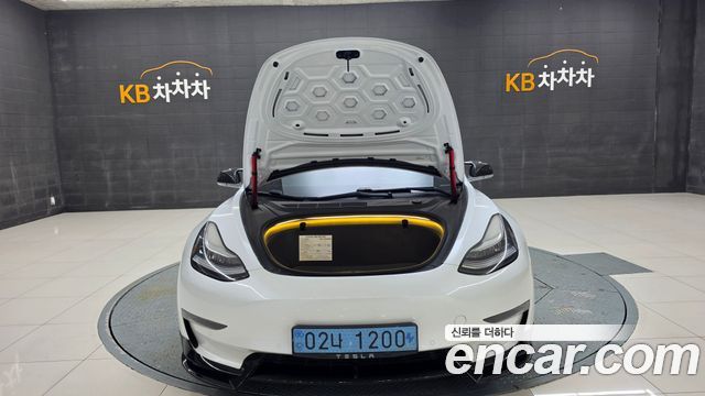 Tesla Model 3 2020 — photo 10