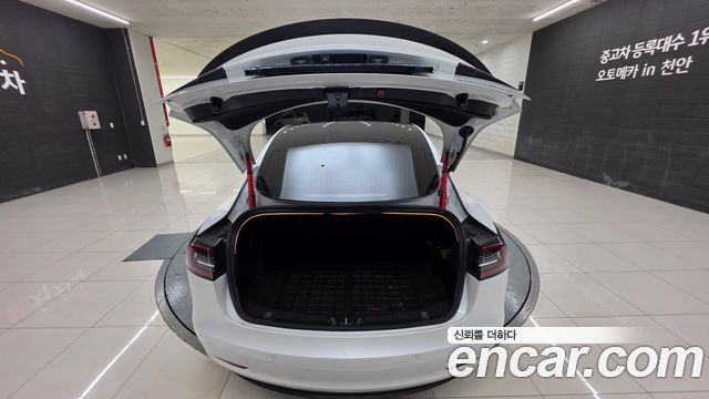 Tesla Model 3 2020 — photo 11