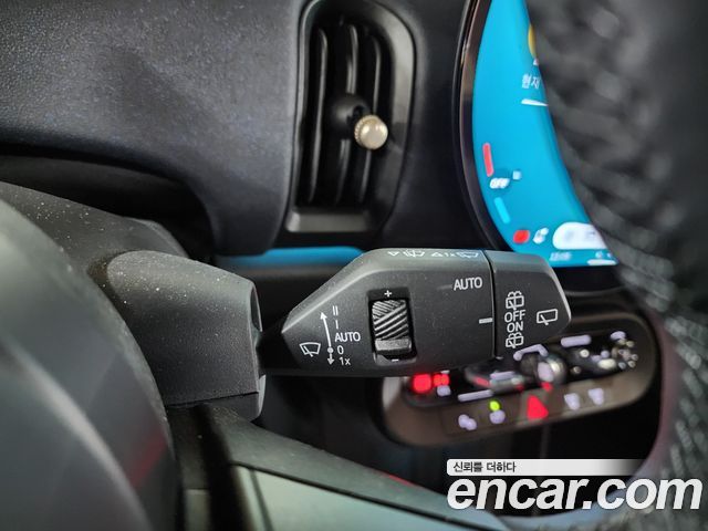Mini Cooper 2025 — photo 16