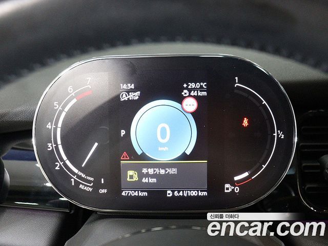 Mini Cooper 2023 — photo 6
