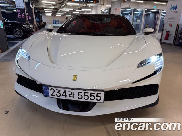 Ferrari SF90 2023 — photo 2