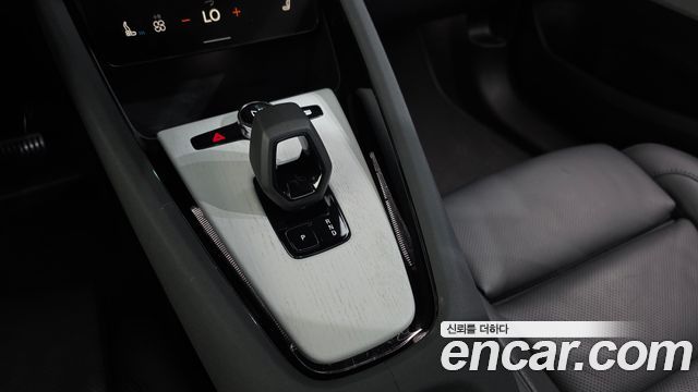 Polestar Polestar 2 2025 — photo 12
