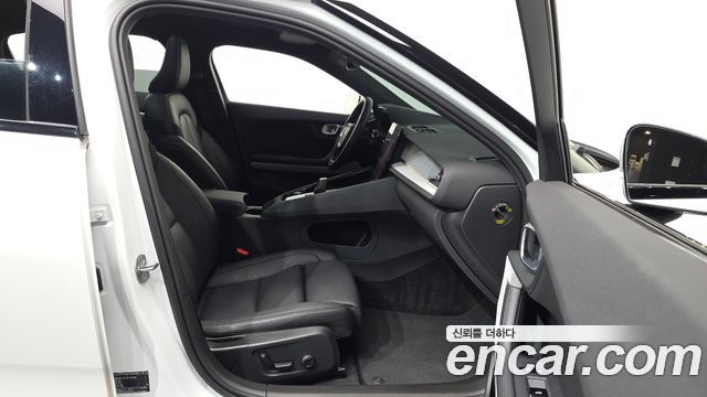 Polestar Polestar 2 2025 — photo 17