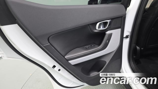 Polestar Polestar 2 2025 — photo 15