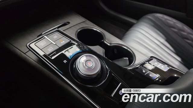 Kia K8 2023 — photo 12