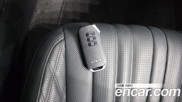 Kia K8 2023 — photo 22