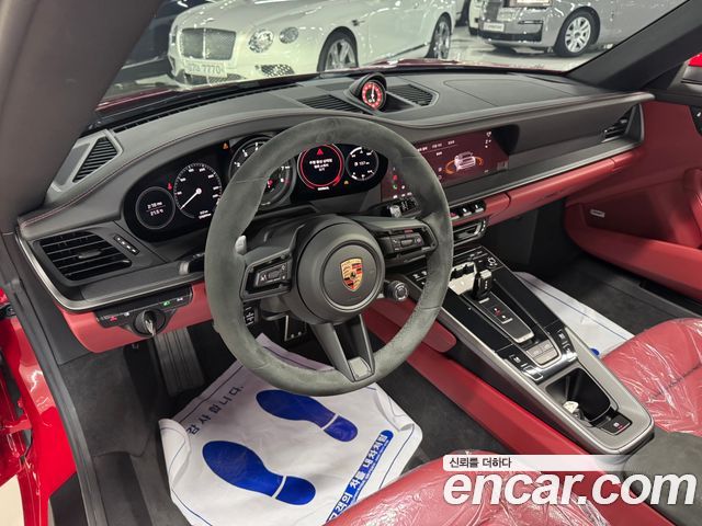 Porsche 911 2024 — photo 5