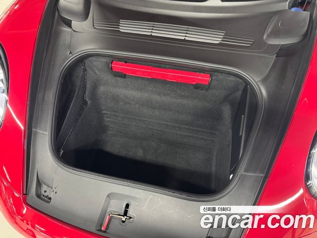 Porsche 911 2024 — photo 13