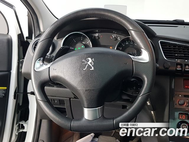 Peugeot 3008 2015 — photo 9