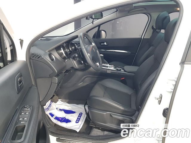 Peugeot 3008 2015 — photo 11