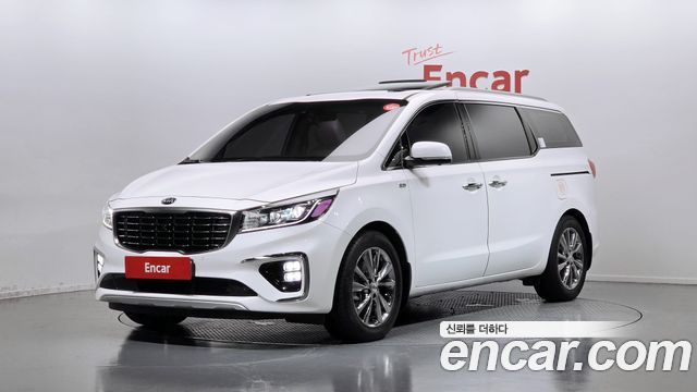 Kia Canival 2019 — photo 1