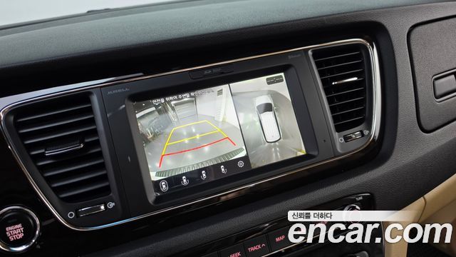 Kia Canival 2019 — photo 15