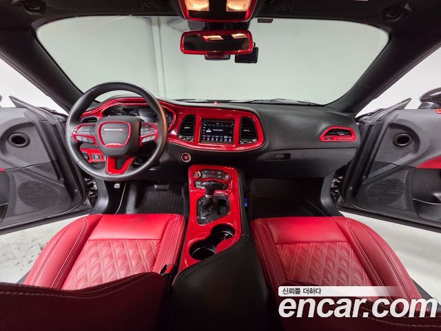 Dodge Challenger 2018 — photo 6