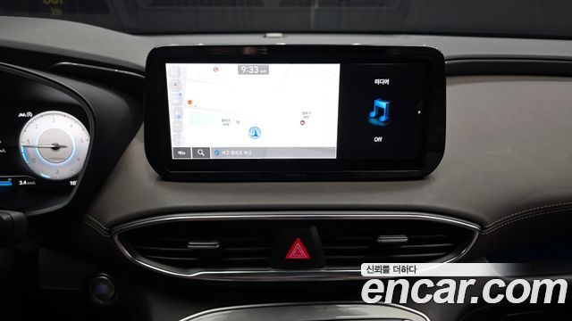 Hyundai Santafe 2021 — photo 20
