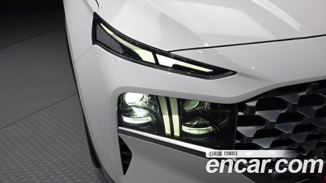 Hyundai Santafe 2021 — photo 8
