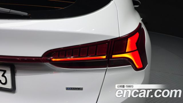 Hyundai Santafe 2021 — photo 9