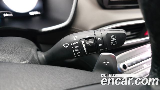 Hyundai Santafe 2021 — photo 30
