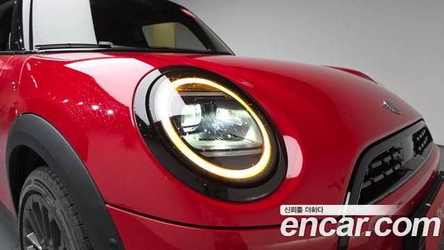Mini Cooper 2025 — photo 8