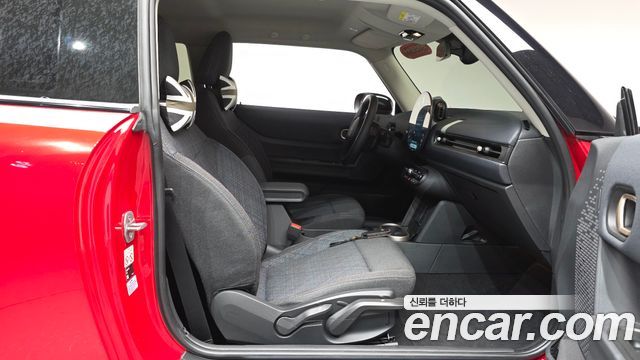 Mini Cooper 2025 — photo 16