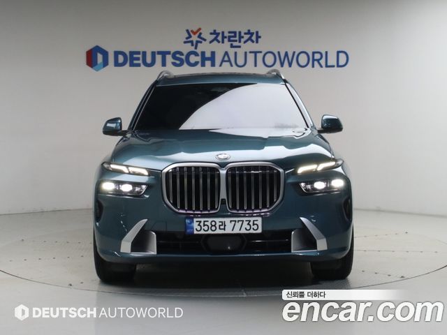 BMW X7 2023 — photo 3