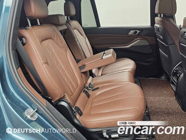 BMW X7 2023 — photo 12