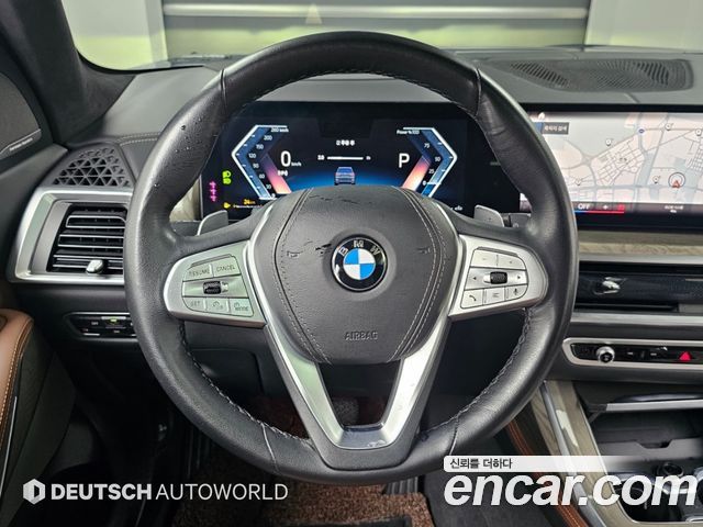 BMW X7 2023 — photo 13