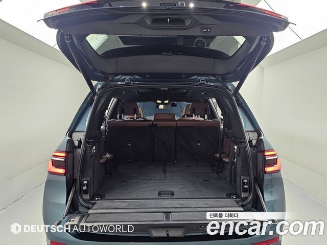 BMW X7 2023 — photo 19