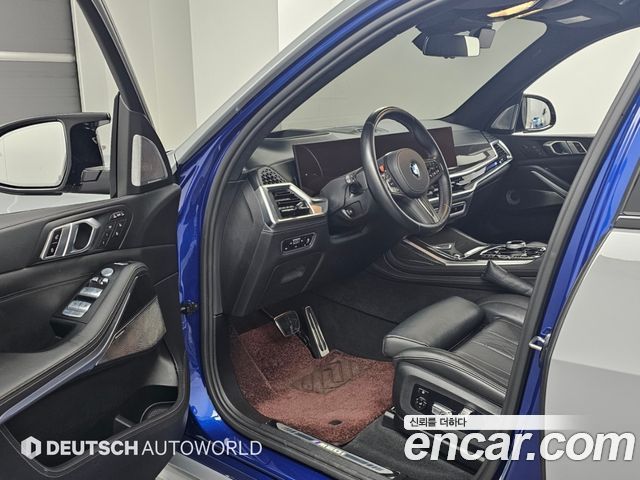 BMW X7 2023 — photo 11