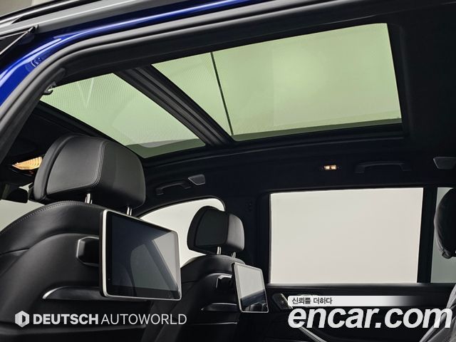 BMW X7 2023 — photo 18