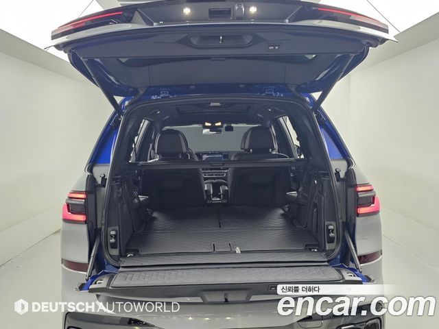 BMW X7 2023 — photo 19