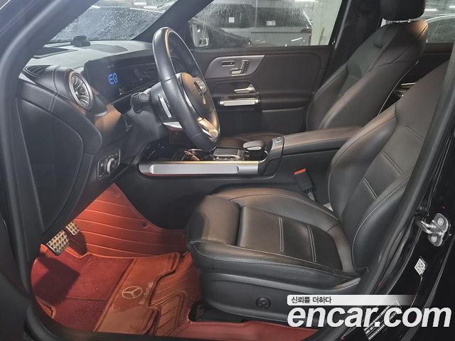 Mercedes-Benz EQB 2023 — photo 8