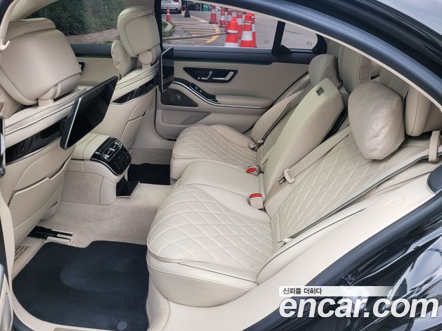Mercedes-Benz S-Class 2022 — photo 19