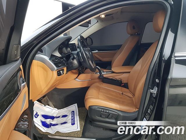 BMW X6 2018 — photo 10