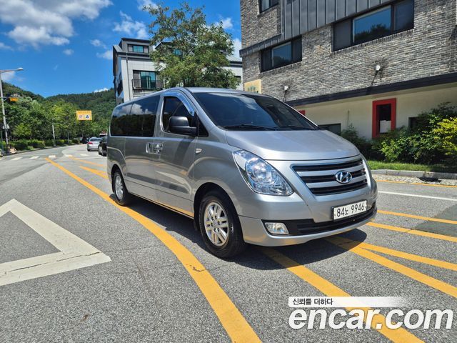 Hyundai Starex 2016 — photo 8
