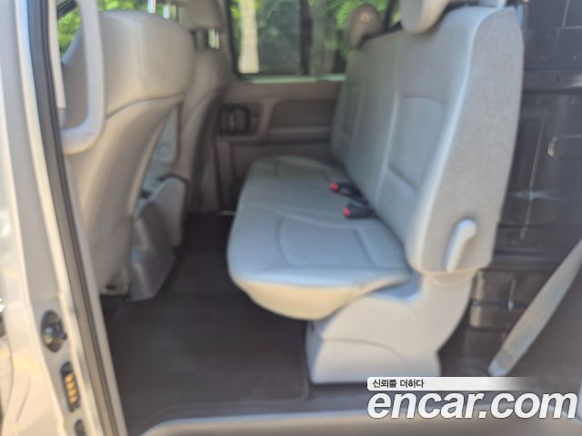 Hyundai Starex 2016 — photo 13