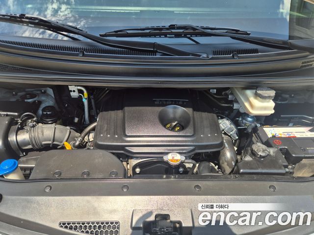 Hyundai Starex 2016 — photo 14