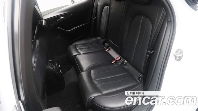 Audi A6 2018 — photo 9