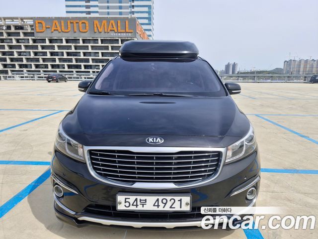 Kia Canival 2016 — photo 2
