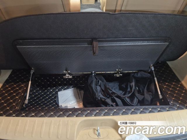 Kia Canival 2016 — photo 6