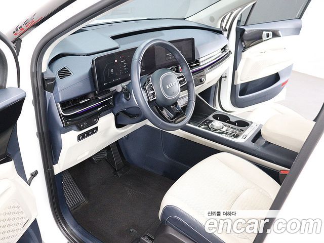 Kia Canival 2024 — photo 10