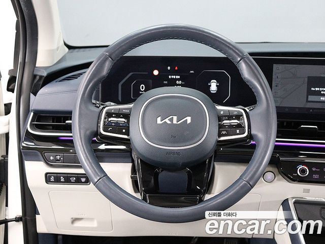 Kia Canival 2024 — photo 12